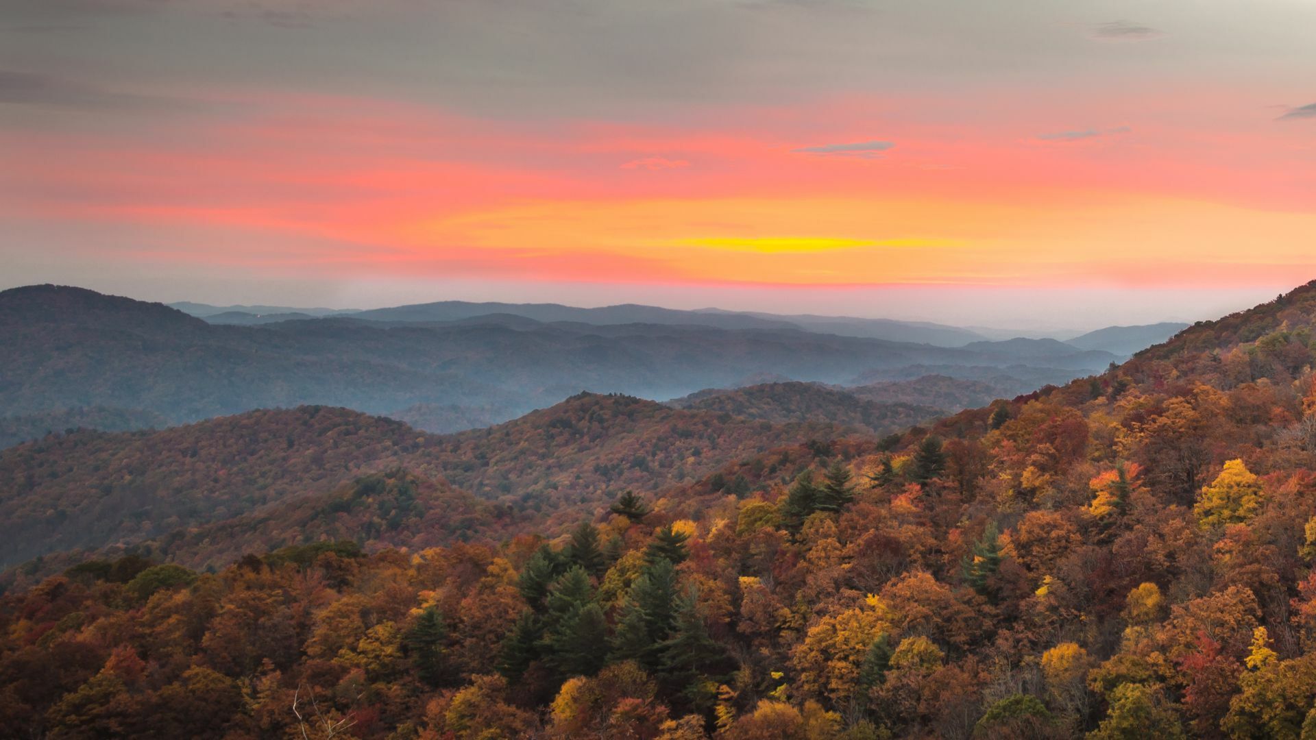 Best Places to Hike/See Sunset in Blue Ridge Mountains Near Winston-Salem